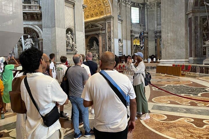 Rome: St. Peter's Basilica & Papal Tombs Express Tour