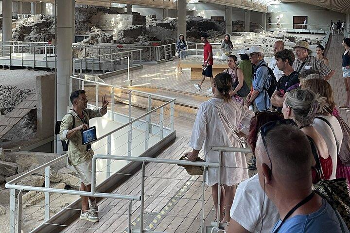 Visita guiada privada a Akrotiri con un arqueólogo