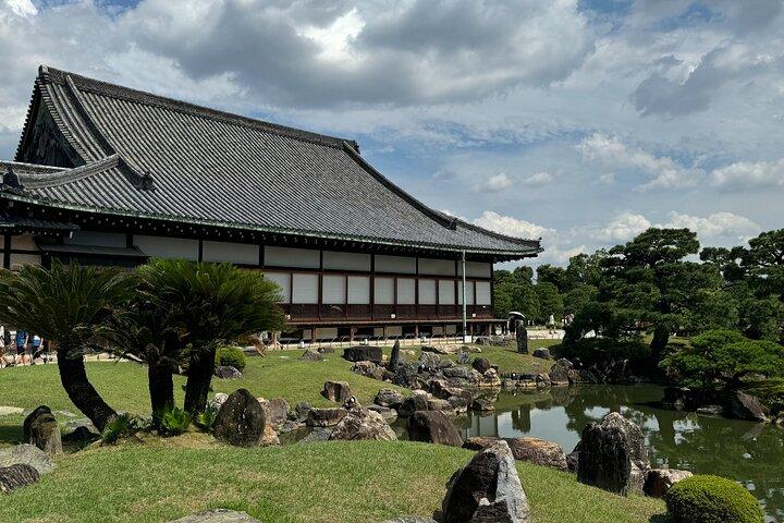京都：二条城、高貴な建築と庭園のガイド付きツアー