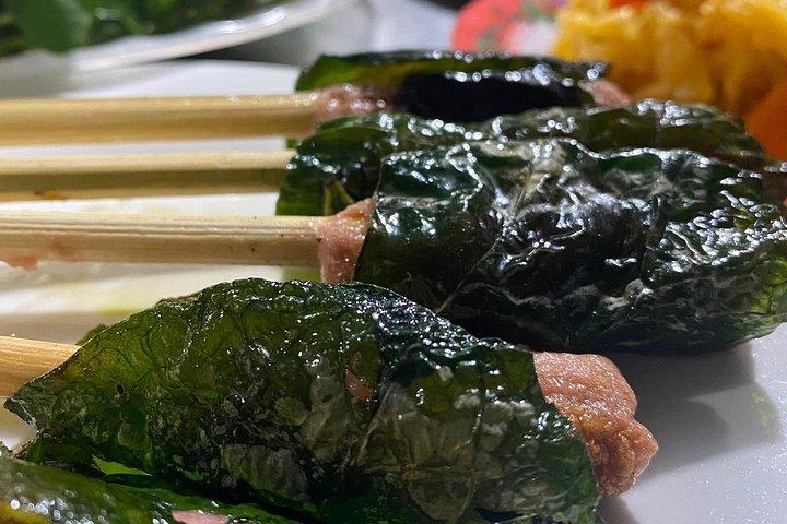ホイアン ベスパ フード アドベンチャー 本物の地元の味を体験