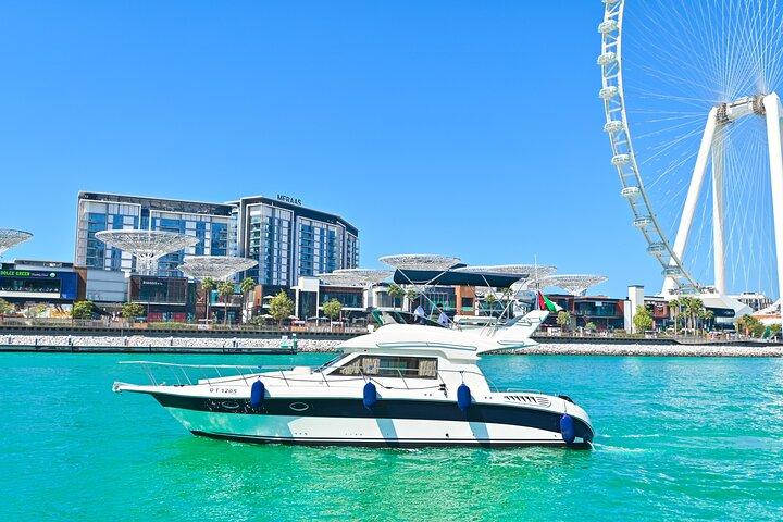 Location de yacht de luxe de 2 heures à Dubaï