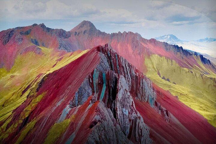 Excursion d'une journée complète en groupe à Pallay Punchu Rainbow Mountain