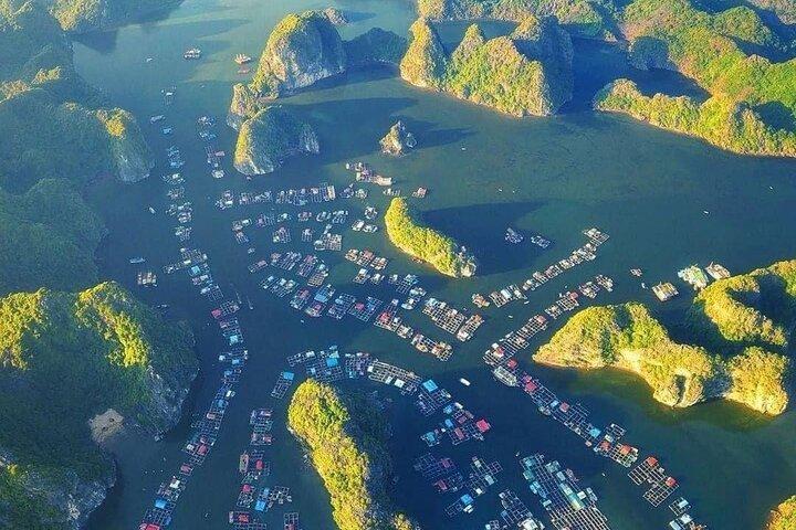 En spektakulær 1-dags bådudflugt: Lan Ha Bay & Viet Hai Village