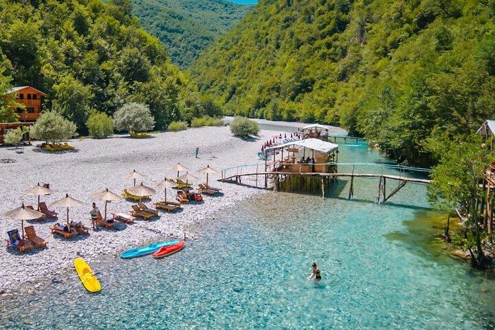 Esplora il tour della Thailandia d'Europa da Tirana a Durazzo al fiume Shala