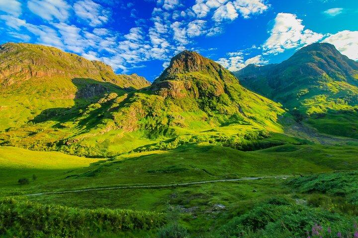 Tour privato delle Highlands Cows Glencoe e dei castelli da Edimburgo
