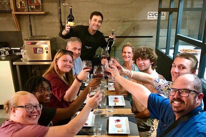 Rome: Wine Tasting and Food Pairing with gelato in Trastevere