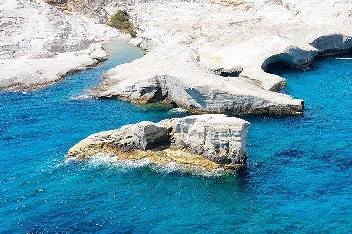 ミロス島セルフドライブプライベートボート - 免許不要、APHRODITE II