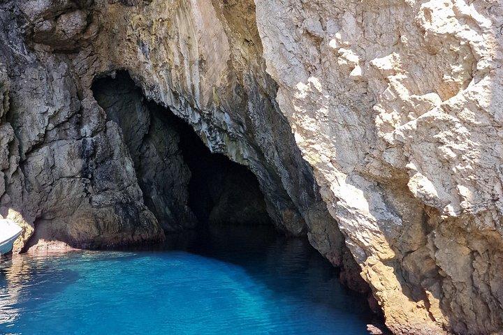 BLÅ GROTTA & 5 öar tur från Hvar