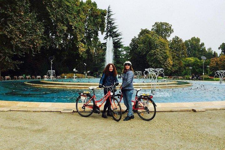 Budapes Grand Sightseeing Bike Tour