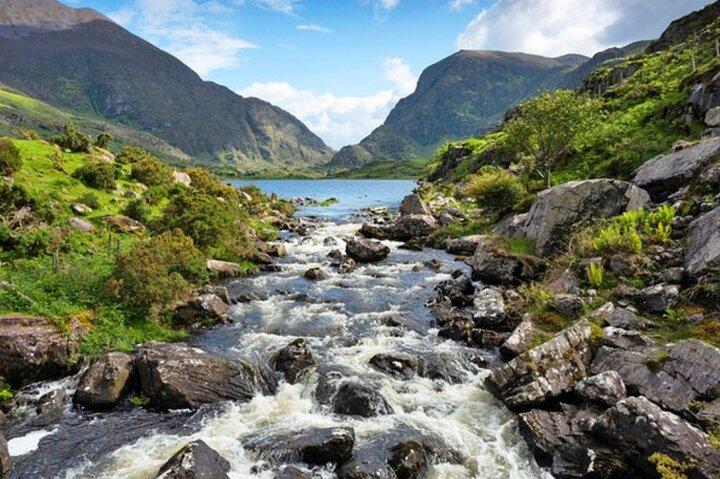 Tour privato di 2 giorni con autista nel Ring of Kerry e nella penisola di Dingle
