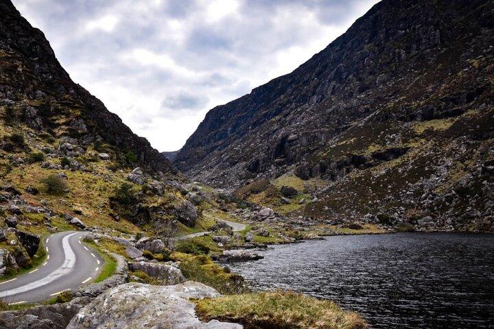 Tour privato di 2 giorni con autista nel Ring of Kerry e nella penisola di Dingle