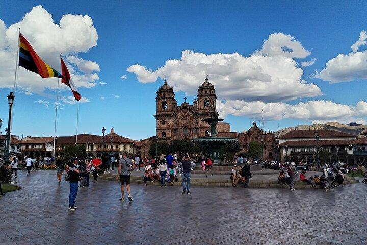 Cusco: Cultural & Historic Walking Tour with Local Drinks