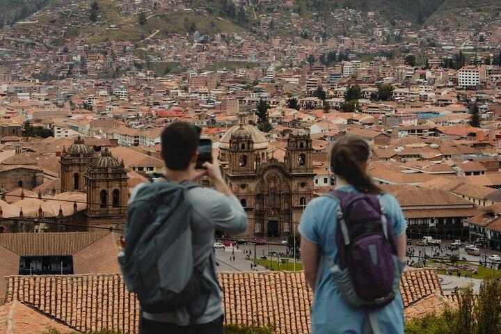 Cusco: Kulturel og historisk vandretur med lokale drikkevarer