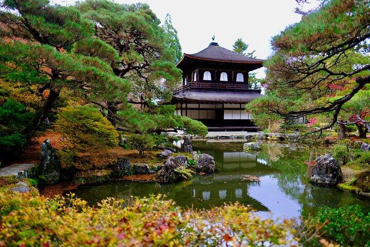 Nanzenji, Eikando, and Ginkakuji Autumn Private Tour in Kyoto