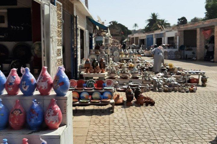 マラケシュ発オウラリディア潟とサフィ陶器の日帰り旅行