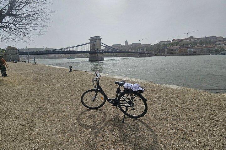 Visite guidée à vélo électrique à Castle Hill Budapest