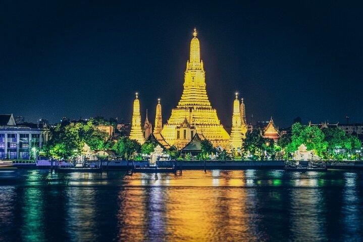Die Opulenz Dinner Cruise von Iconsiam Bangkok