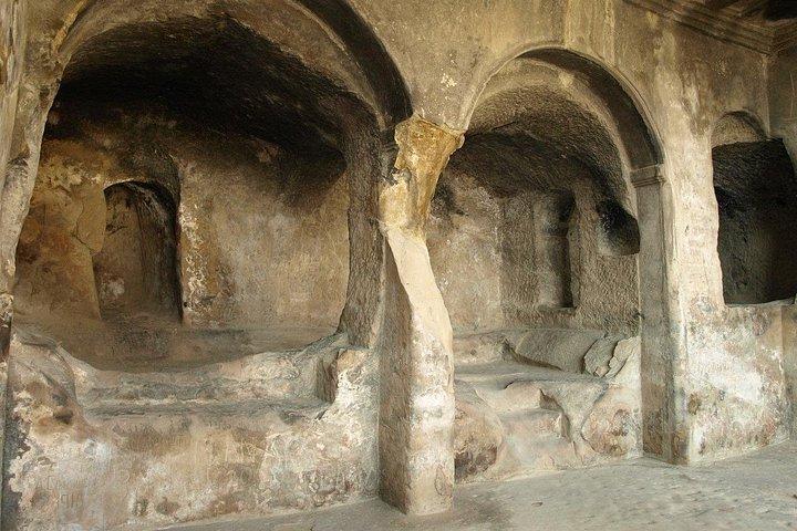 Tour de día completo por Gori: Mtskheta, Jvari, Uplistsikhe, Museo Stalin