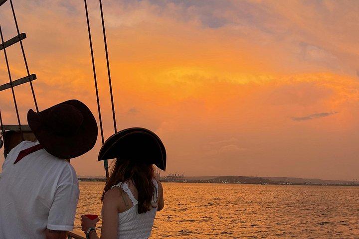 Luxury Cartagena Sunset Pirate ship Adventure, Cannon Show&Drinks