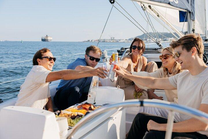 Escursione pomeridiana in barca a vela per piccoli gruppi a San Diego