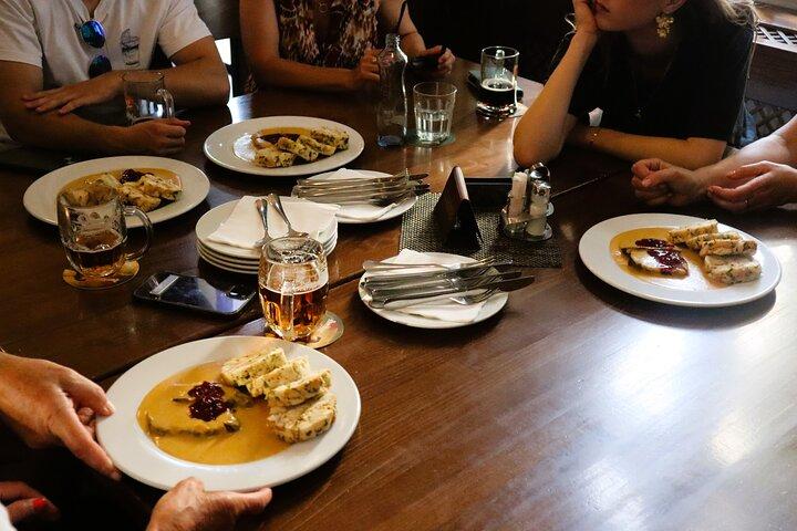 Prag Fødevaresmagningstur med Hidden Gems for små grupper