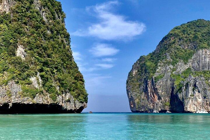 Excursion d'une journée avec plongée libre dans la baie Maya et déjeuner sur l'île de Phi Phi - Phuket
