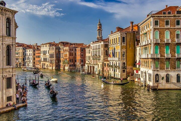 Tagesausflug nach Venedig mit dem Schiff und kostenloser Bustransfer zum Hafen