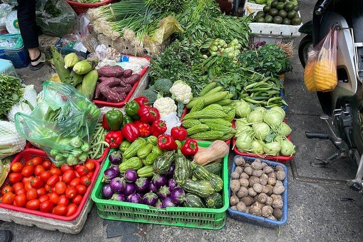 ホーチミン市での市場訪問付きの本格的なベトナム料理教室