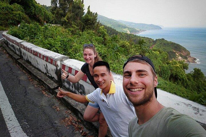 De Hue a Hoi An via Hai Van Pass com guia em inglês e turismo