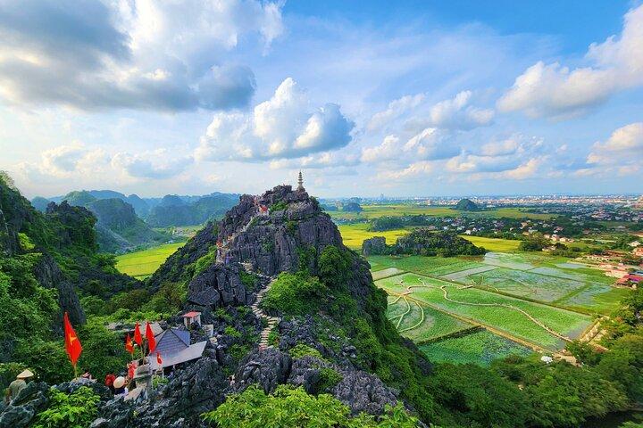 Visite de luxe d'une journée complète de l'ancienne capitale de Ninh Binh avec guide anglais