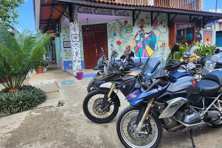 高級バイクで行くガイド付きツアー 1泊2日
