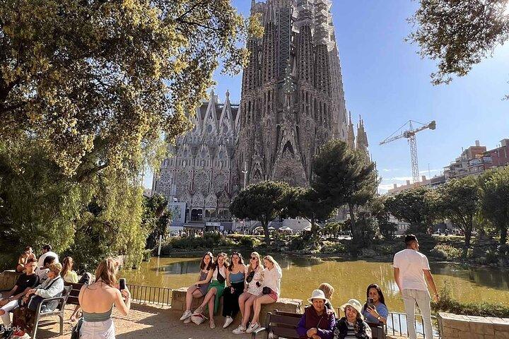 Führung durch die Sagrada Familia + Ebook