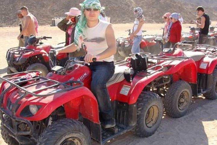 Tour en quad por la bahía de Makadi