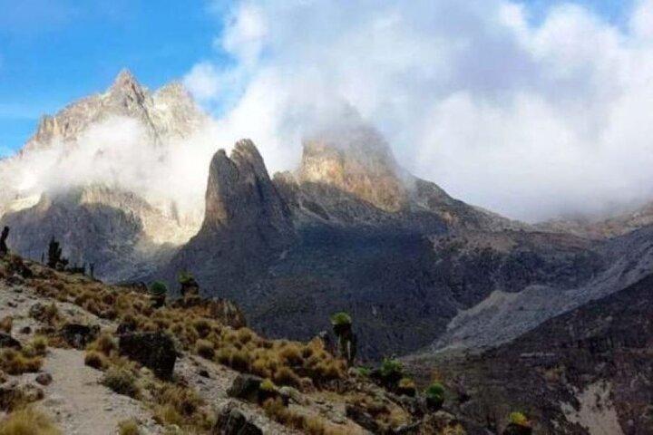 Excursion privée d'une journée au Mont Kenya depuis Nairobi