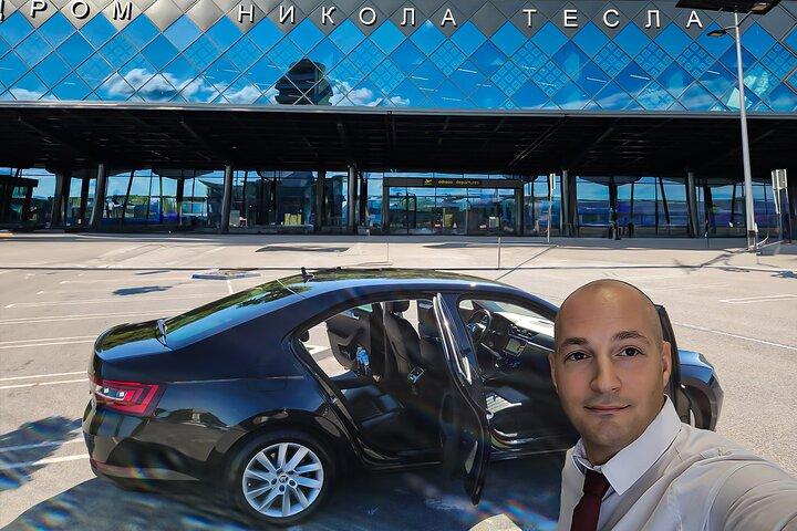 Traslado en taxi desde el aeropuerto en Belgrado