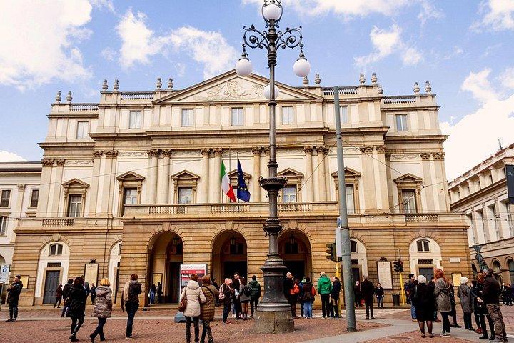 Milan's Opera Gem and La Scala Guided Walking Tour