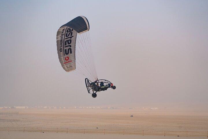 Passeio aéreo particular de paratrike em Doha