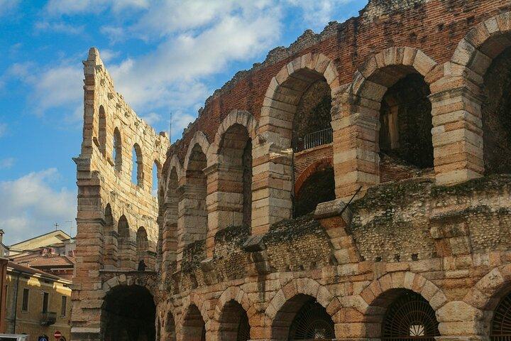 Verona Small-Group Walking Tour: principais pontos turísticos e gemas escondidas