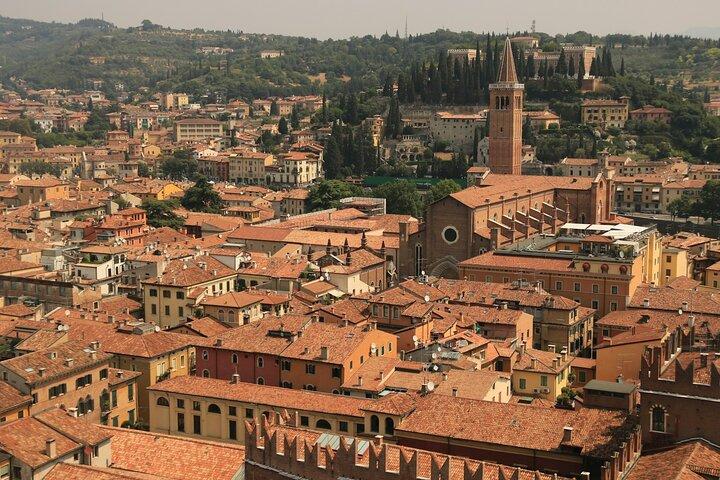 Verona Small-Group Walking Tour: principais pontos turísticos e gemas escondidas