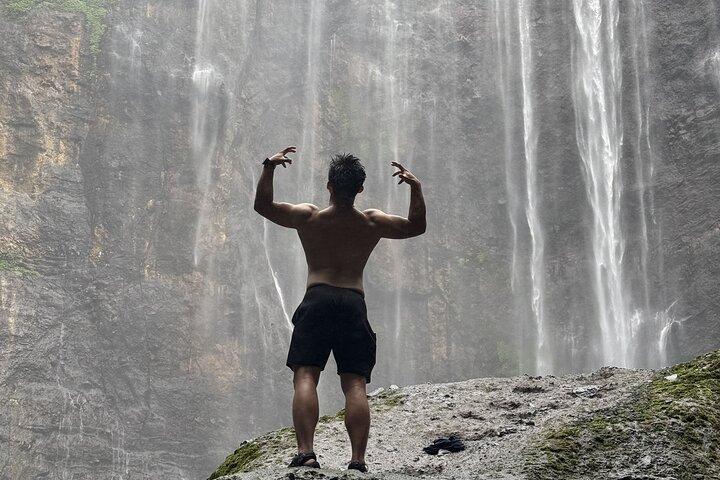 Tumpak Sewu Vattenfall privat äventyrstur