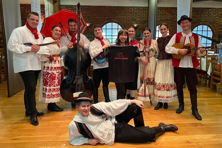 Kroatische Folklore Show Live Performance Experience