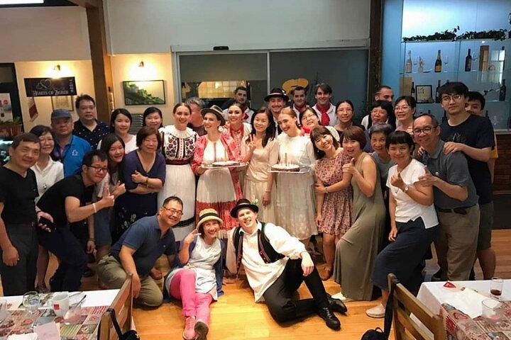 Kroatische Folklore Show Live Performance Experience