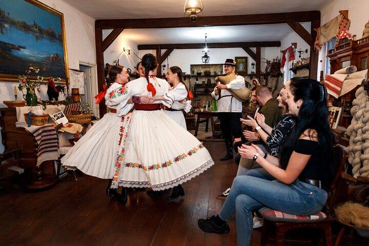 Kroatische Folklore Show Live Performance Experience