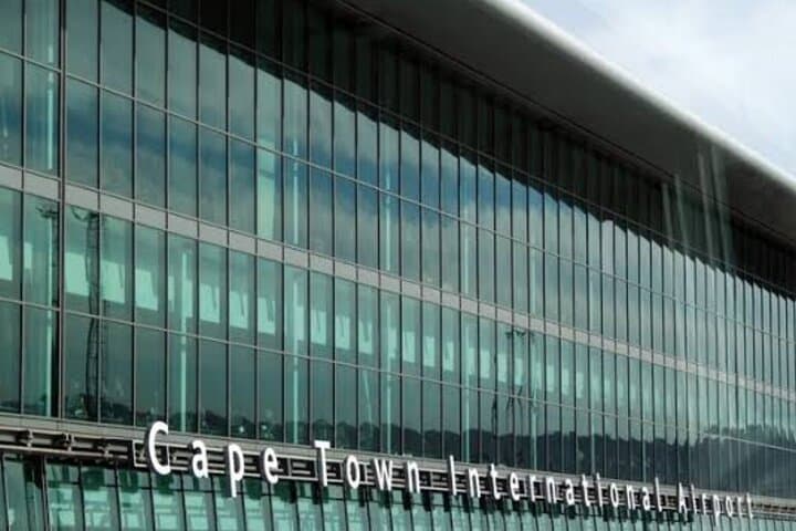 Cape Town Airport–City Hotels Transfer One Way.