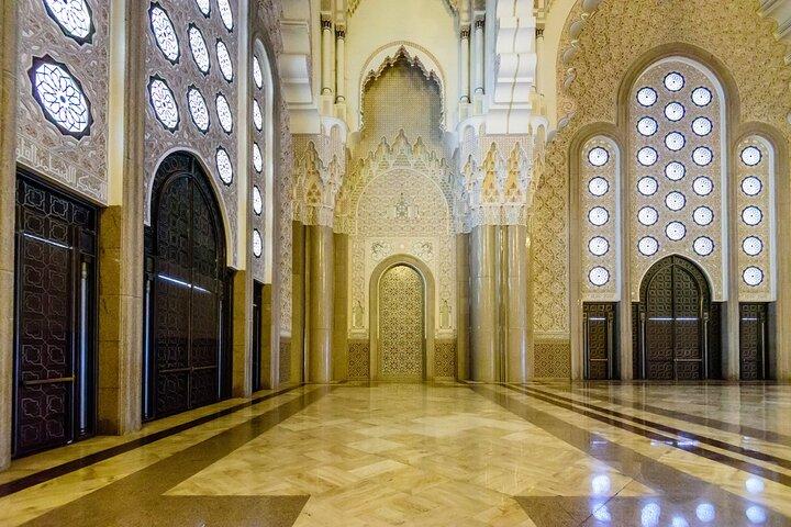 Casablanca City Tour Mosque and Corniche Highlights