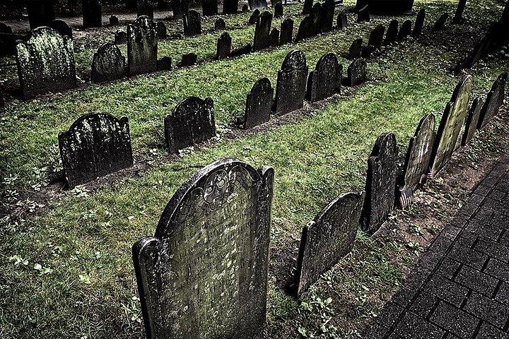 Hoteller i nærheden af Boston Ghost Tours: Gravsten & Pudder