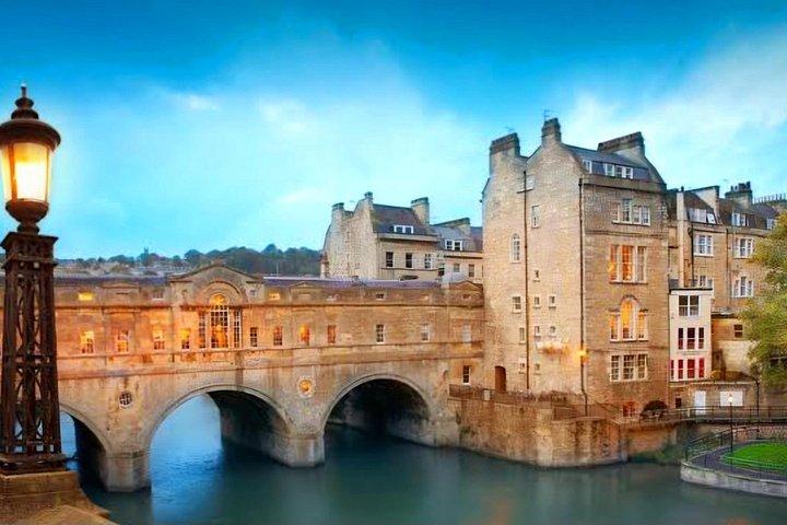 Stonehenge mit Windsor Castle und Bath Private Chauffeurtour