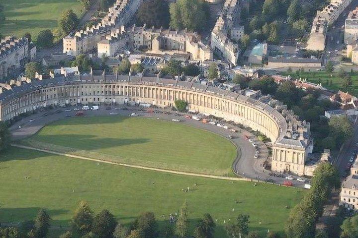 Stonehenge mit Windsor Castle und Bath Private Chauffeurtour