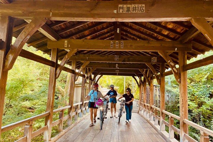 Pedal Adventure Kyotos berühmteste Wahrzeichen auf einer E-Bike-Tour