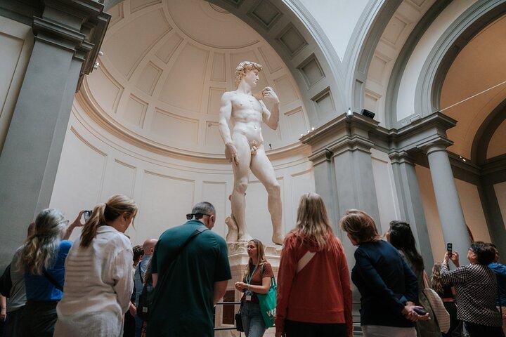 David & Duomo : Accademia & Skip the Line専用ドームアクセス